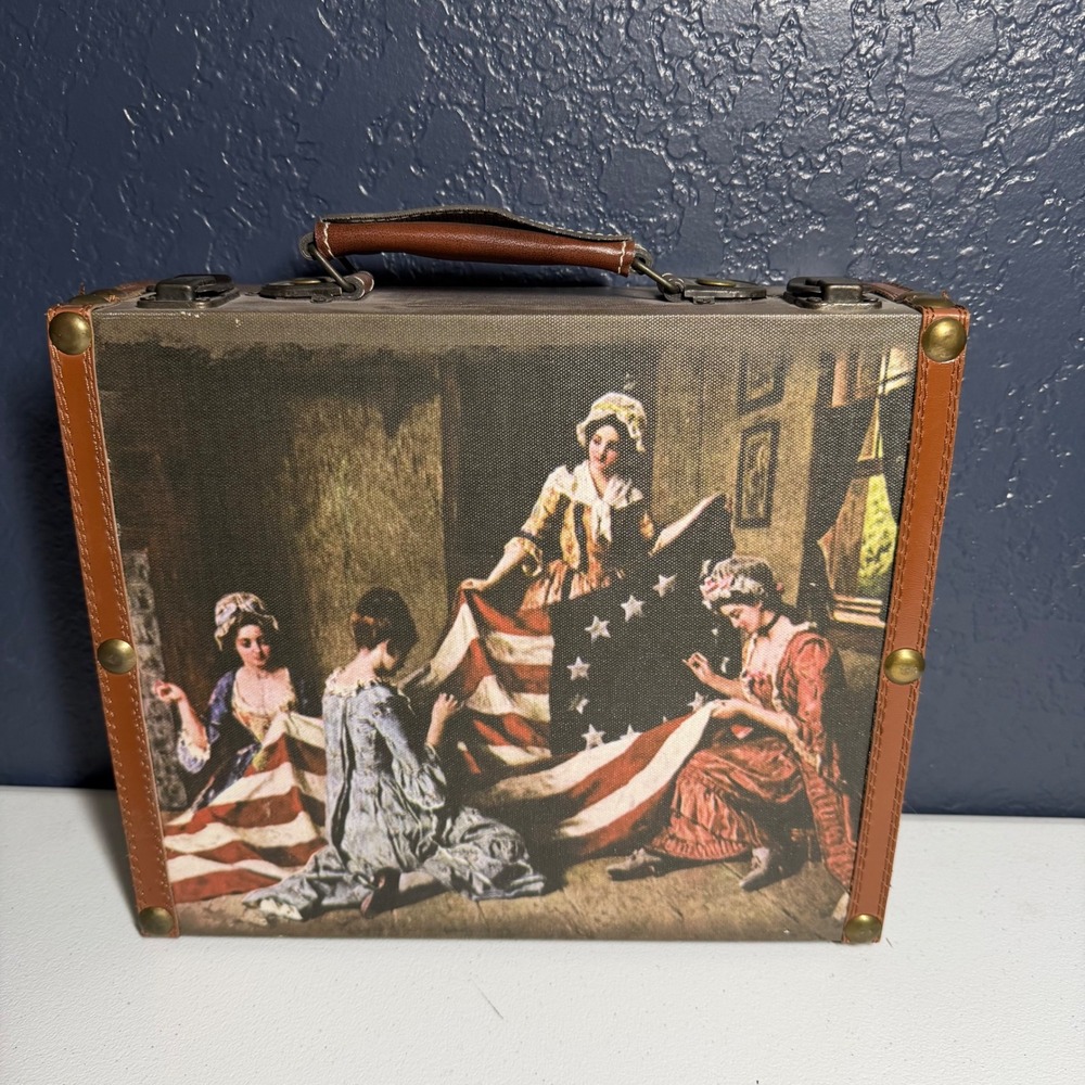 Unbranded Betsy Ross American Flag Storage Case Small Brown‎ Historical Scene